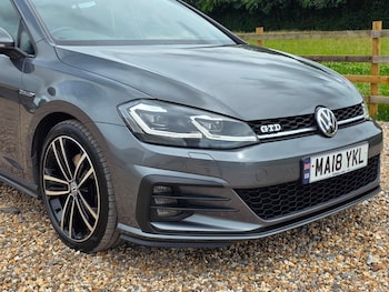 Used Volkswagen Golf 2018 for sale - 79047162: Photo