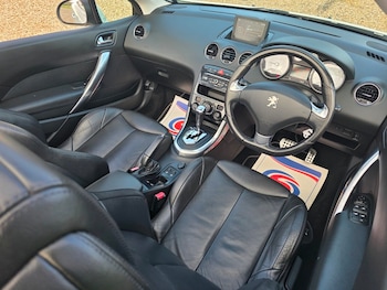 Used Peugeot 308 2014 for sale - 76396677: Photo