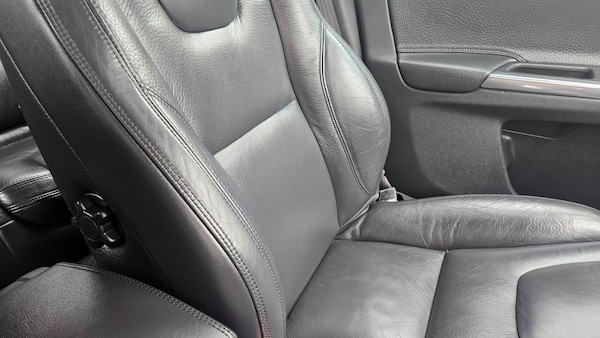 Used Volvo XC60 2013 for sale - 74833393: Photo 38