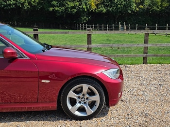 Used BMW 3 Series 2011 for sale - 75560416: Photo