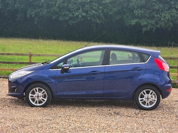 Used Ford Fiesta 2017 for sale - 78997114: Photo