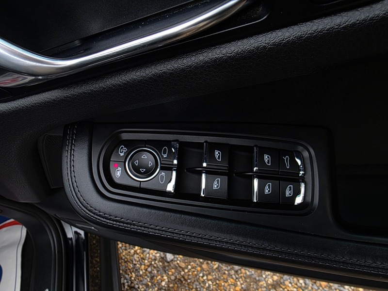 Used Porsche Macan 2017 for sale - 77850961: Photo 20