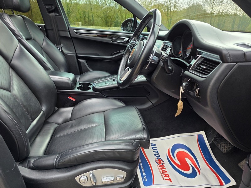 Used Porsche Macan 2017 for sale - 77850961: Photo 22