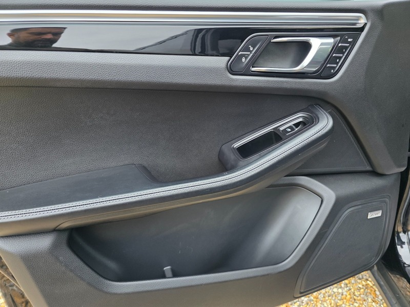 Used Porsche Macan 2017 for sale - 77850961: Photo 42