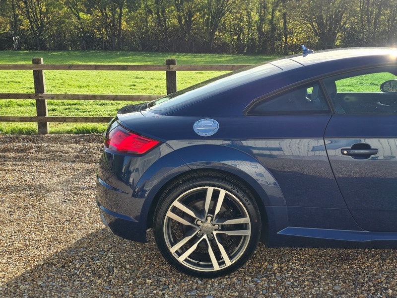 Used Audi TT 2015 for sale - 76396679: Photo 17