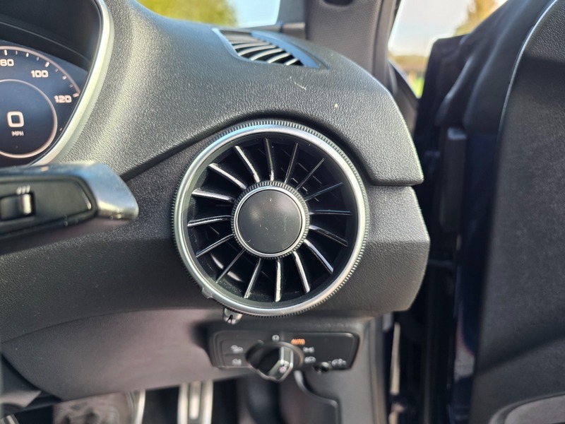 Used Audi TT 2015 for sale - 76396679: Photo 44