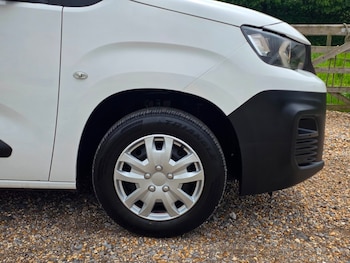 Used Peugeot Partner 2019 for sale - 78620265: Photo