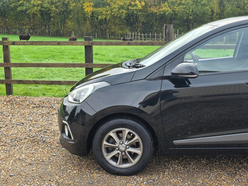Used Hyundai i10 2015 for sale - 76334127: Photo 11