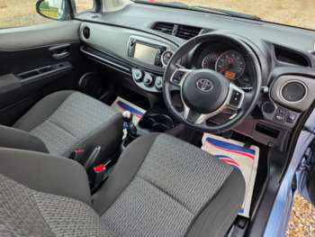 Used Toyota Yaris 2013 for sale - 75384721: Photo