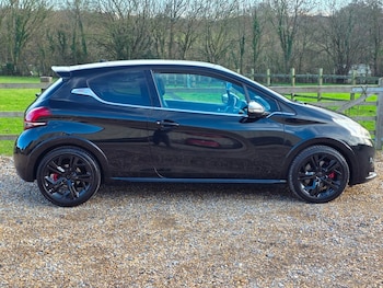 Used Peugeot 208 2016 for sale - 77277038: Photo