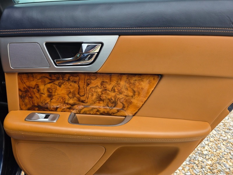 Used Jaguar XF 2012 for sale - 77990278: Photo 18