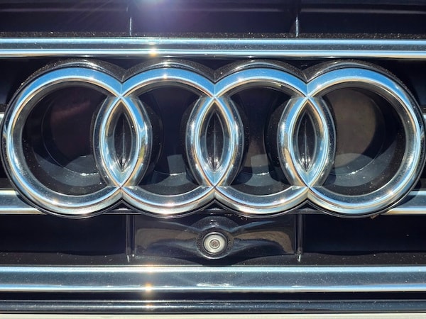 Used Audi A8 2012 for sale - 75098524: Photo 3