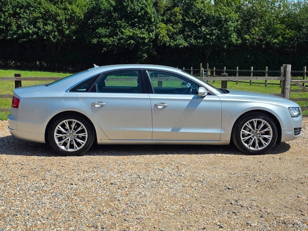 Used Audi A8 2012 for sale - 75098524: Photo 5