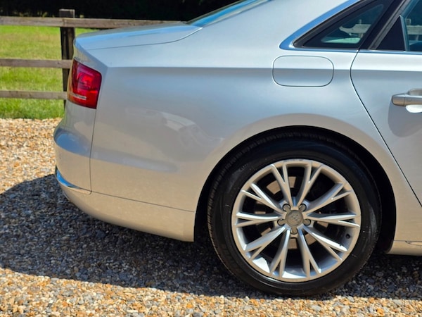 Used Audi A8 2012 for sale - 75098524: Photo 6
