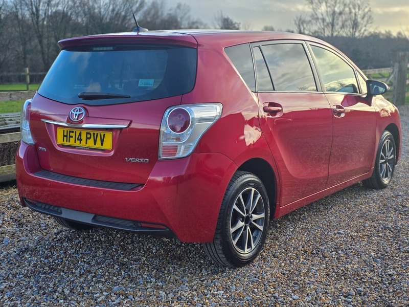 Used Toyota Verso 2014 for sale - 77328846: Photo 6