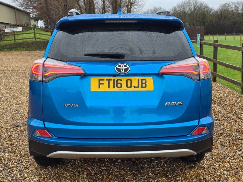 Used Toyota RAV4 2016 for sale - 77264136: Photo 11