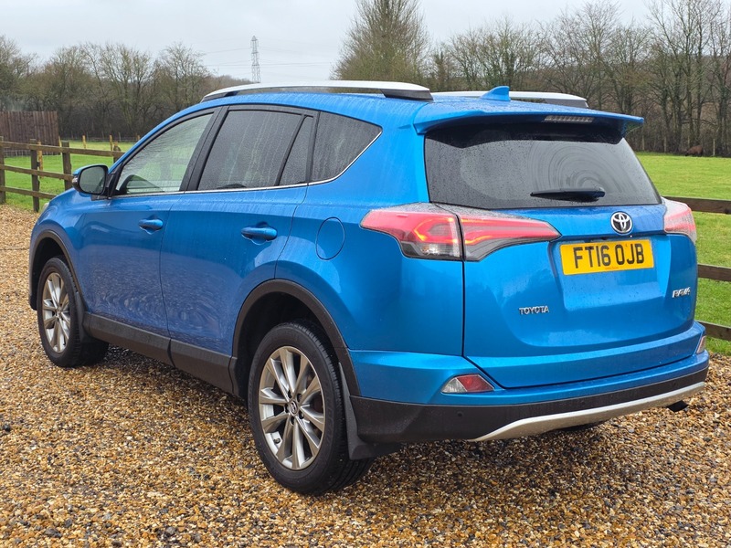 Used Toyota RAV4 2016 for sale - 77264136: Photo 12