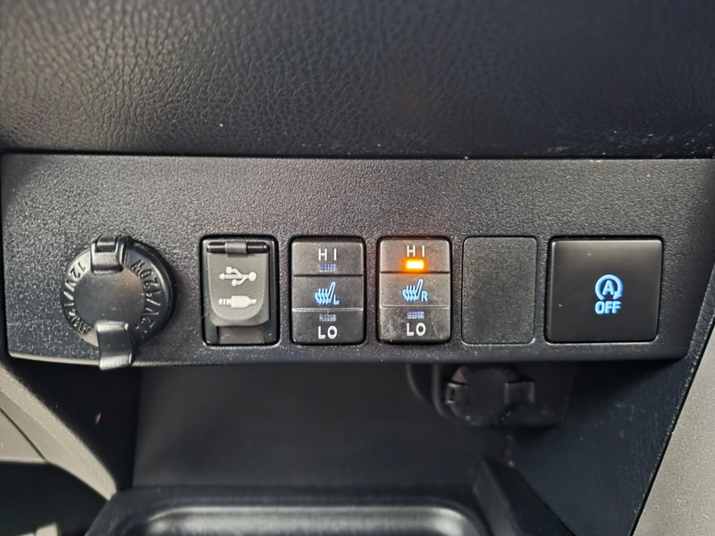 Used Toyota RAV4 2016 for sale - 77264136: Photo 36