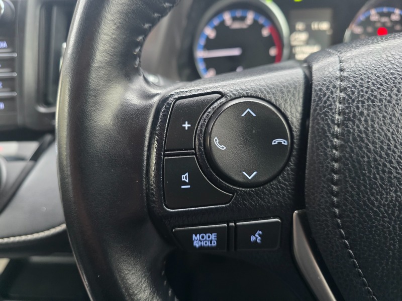 Used Toyota RAV4 2016 for sale - 77264136: Photo 45