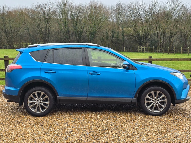 Used Toyota RAV4 2016 for sale - 77264136: Photo 6