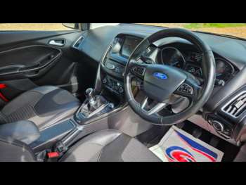 Used Ford Focus 2015 for sale - 74332811: Photo