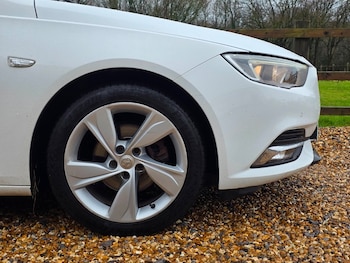 Used Vauxhall Insignia 2018 for sale - 77264142: Photo