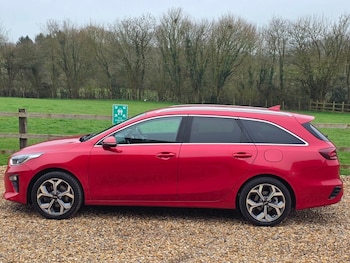 Used Kia Ceed 2019 for sale - 77766055: Photo