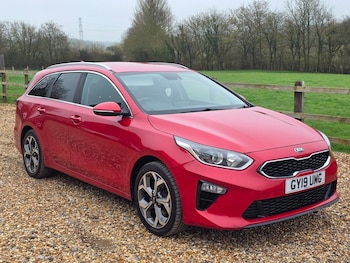 Used Kia Ceed 2019 for sale - 77766055: Photo