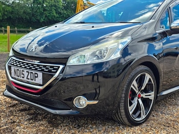 Used Peugeot 208 2015 for sale - 78769668: Photo