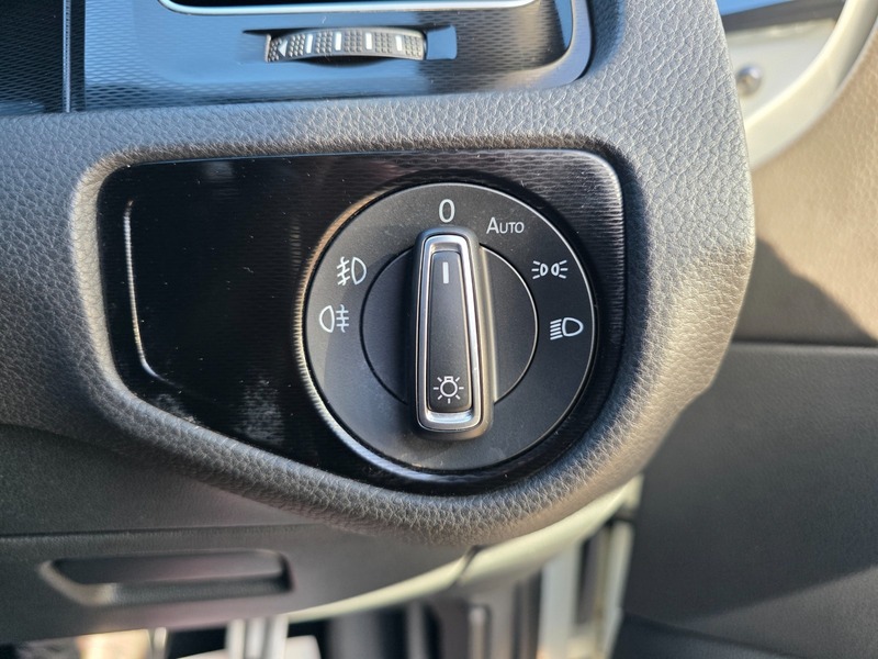 Used Volkswagen Golf 2016 for sale - 76583033: Photo 44