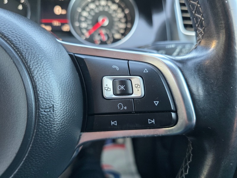 Used Volkswagen Golf 2016 for sale - 76583033: Photo 48