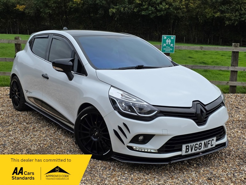 Used Renault Clio 2018 for sale - 76185844: Photo 1