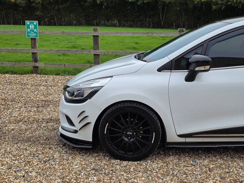 Used Renault Clio 2018 for sale - 76185844: Photo 13