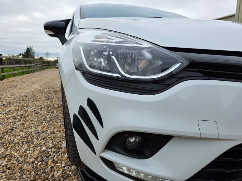 Used Renault Clio 2018 for sale - 76185844: Photo 25