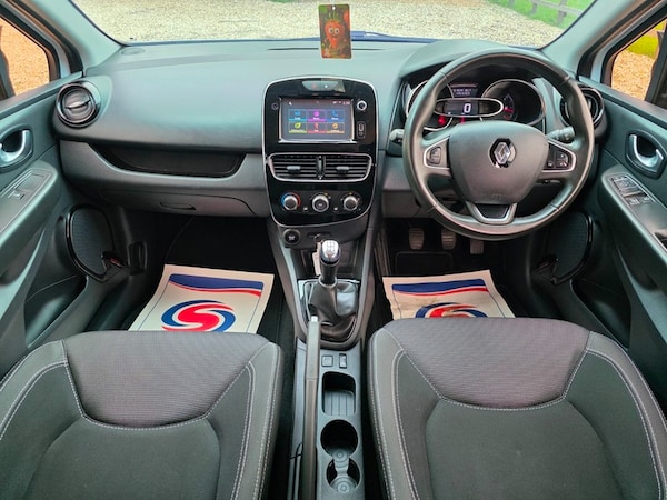 Used Renault Clio 2018 for sale - 76185844: Photo 36