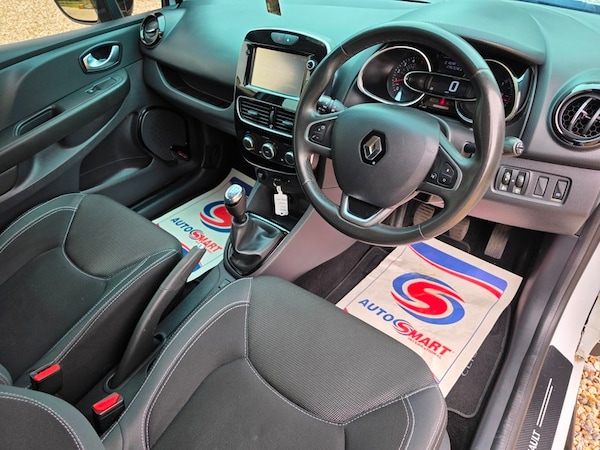 Used Renault Clio 2018 for sale - 76185844: Photo 3