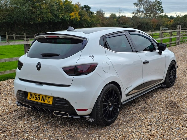 Used Renault Clio 2018 for sale - 76185844: Photo 8