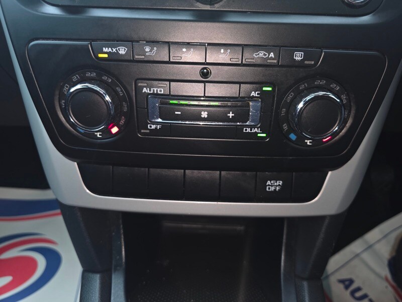 Used Skoda Yeti 2011 for sale - 76784655: Photo 23