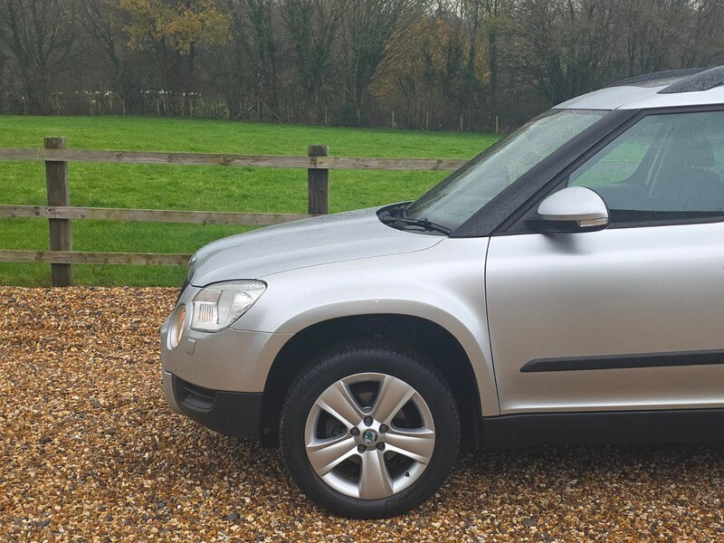 Used Skoda Yeti 2011 for sale - 76784655: Photo 8
