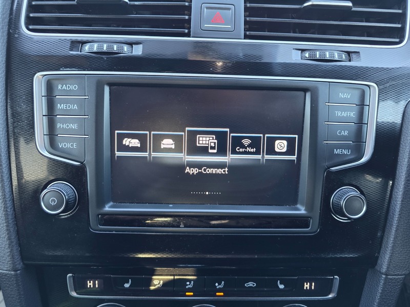 Used Volkswagen Golf 2016 for sale - 76950895: Photo 40