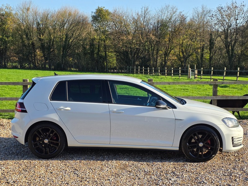 Used Volkswagen Golf 2016 for sale - 76950895: Photo 6