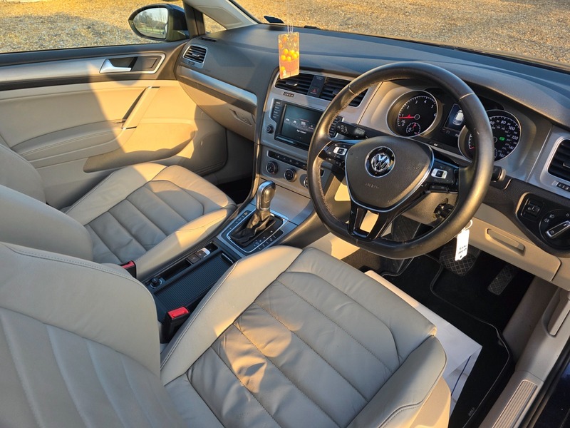 Used Volkswagen Golf 2015 for sale - 77154119: Photo 17