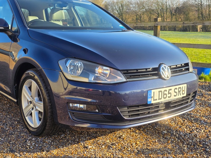 Used Volkswagen Golf 2015 for sale - 77154119: Photo 2