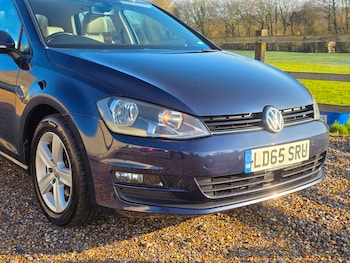 Used Volkswagen Golf 2015 for sale - 77154119: Photo