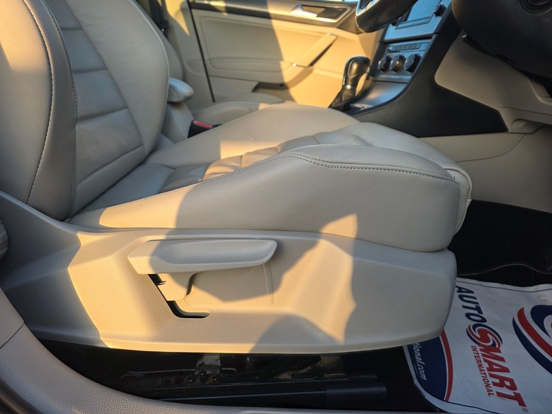 Used Volkswagen Golf 2015 for sale - 77154119: Photo 31