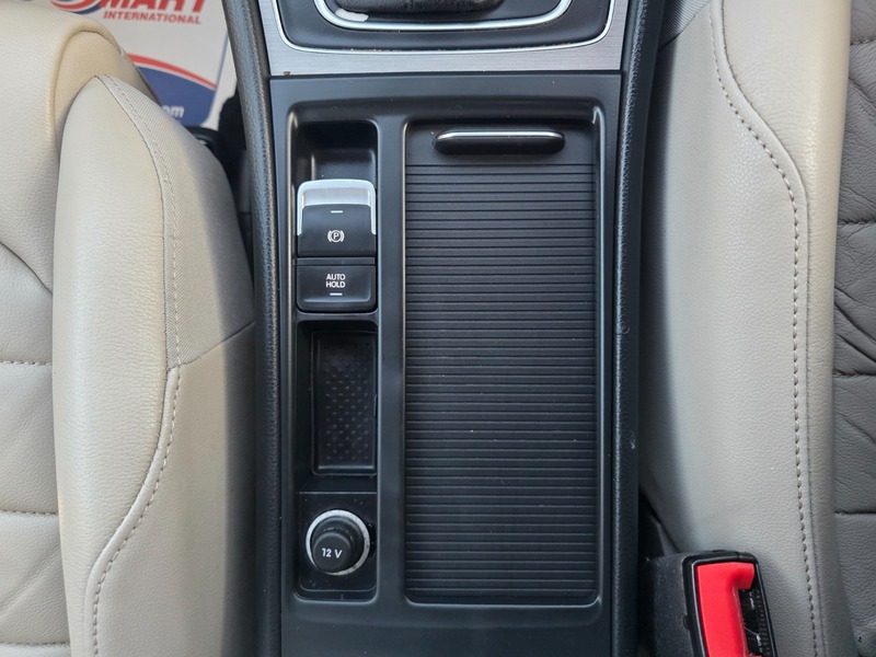 Used Volkswagen Golf 2015 for sale - 77154119: Photo 32