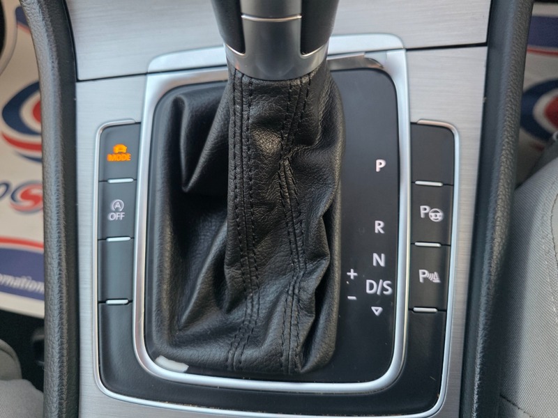 Used Volkswagen Golf 2015 for sale - 77154119: Photo 35