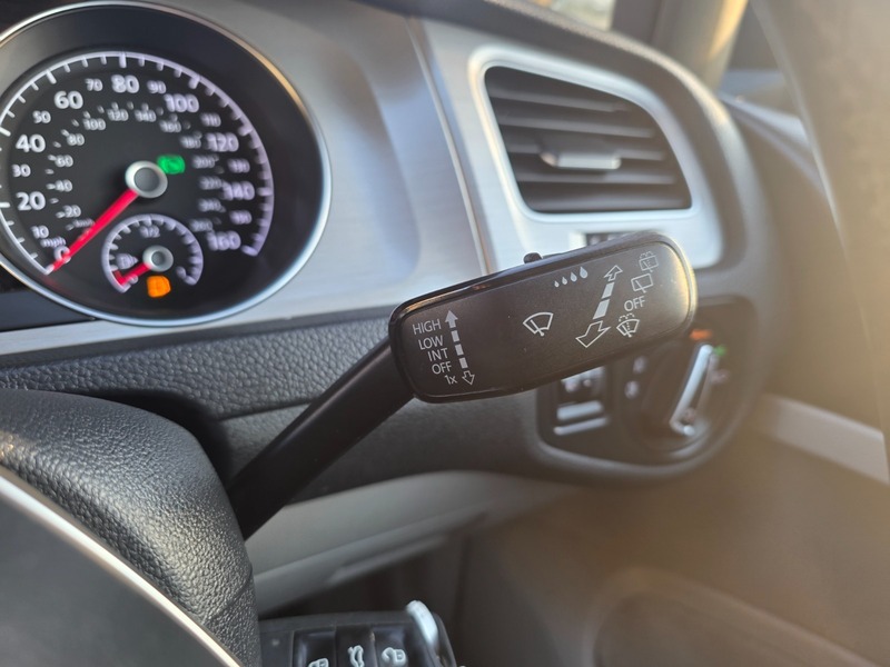 Used Volkswagen Golf 2015 for sale - 77154119: Photo 41