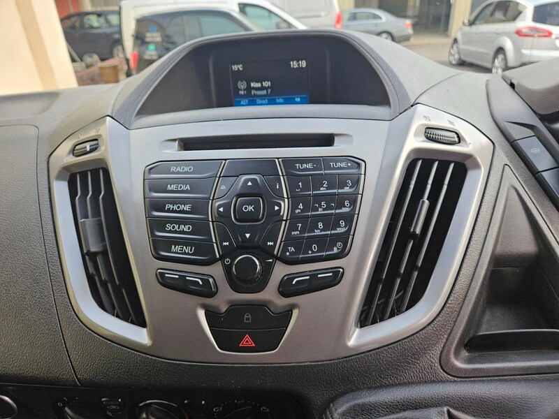Vehicle 29