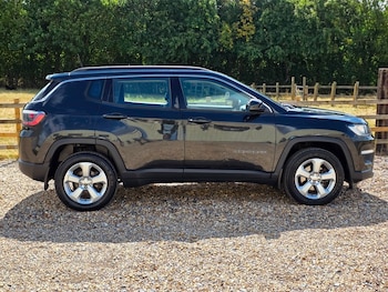 Used Jeep Compass 2018 for sale - 79423393: Photo